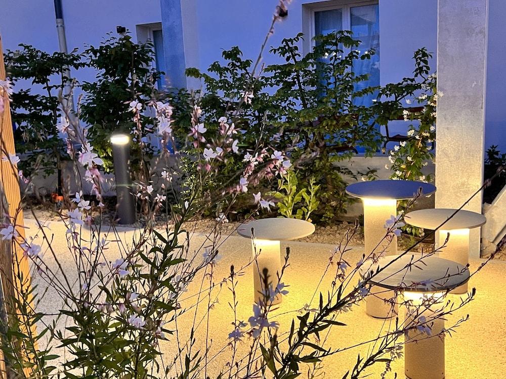 The Originals City, Hotel Le Puech, Нарбон Екстериор снимка